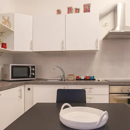 Xenia - In Via Delle Vigne 5 Apartman Genova